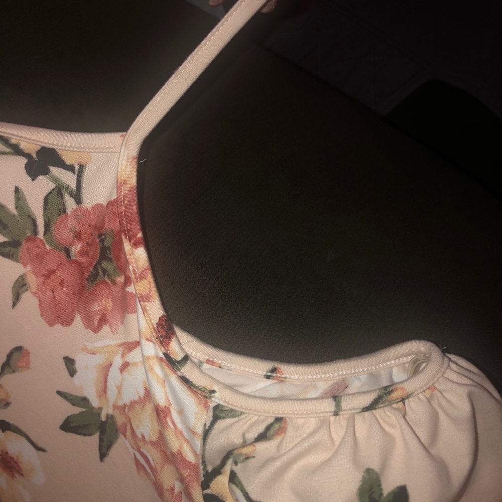 CHARLOTTE RUSSE TOP - Picture 3 of 4